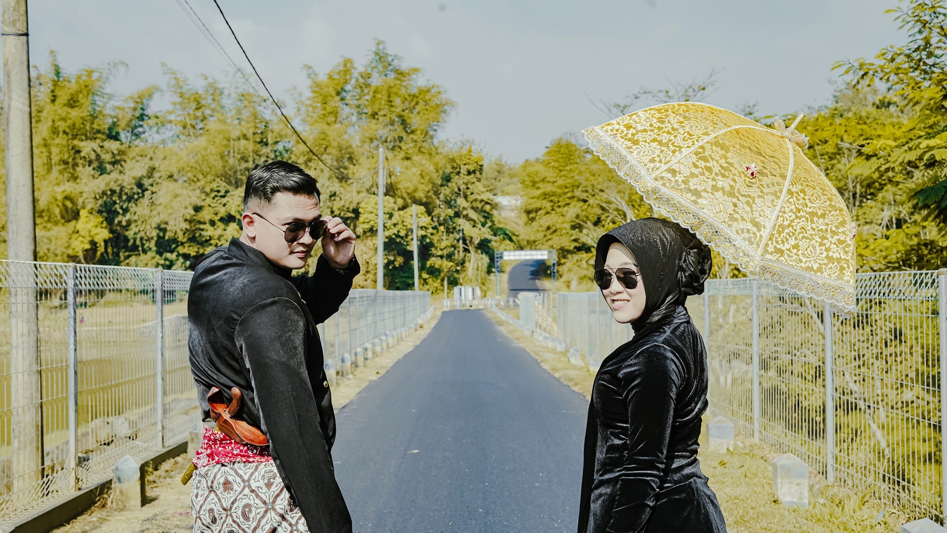 99997123351087_save-min